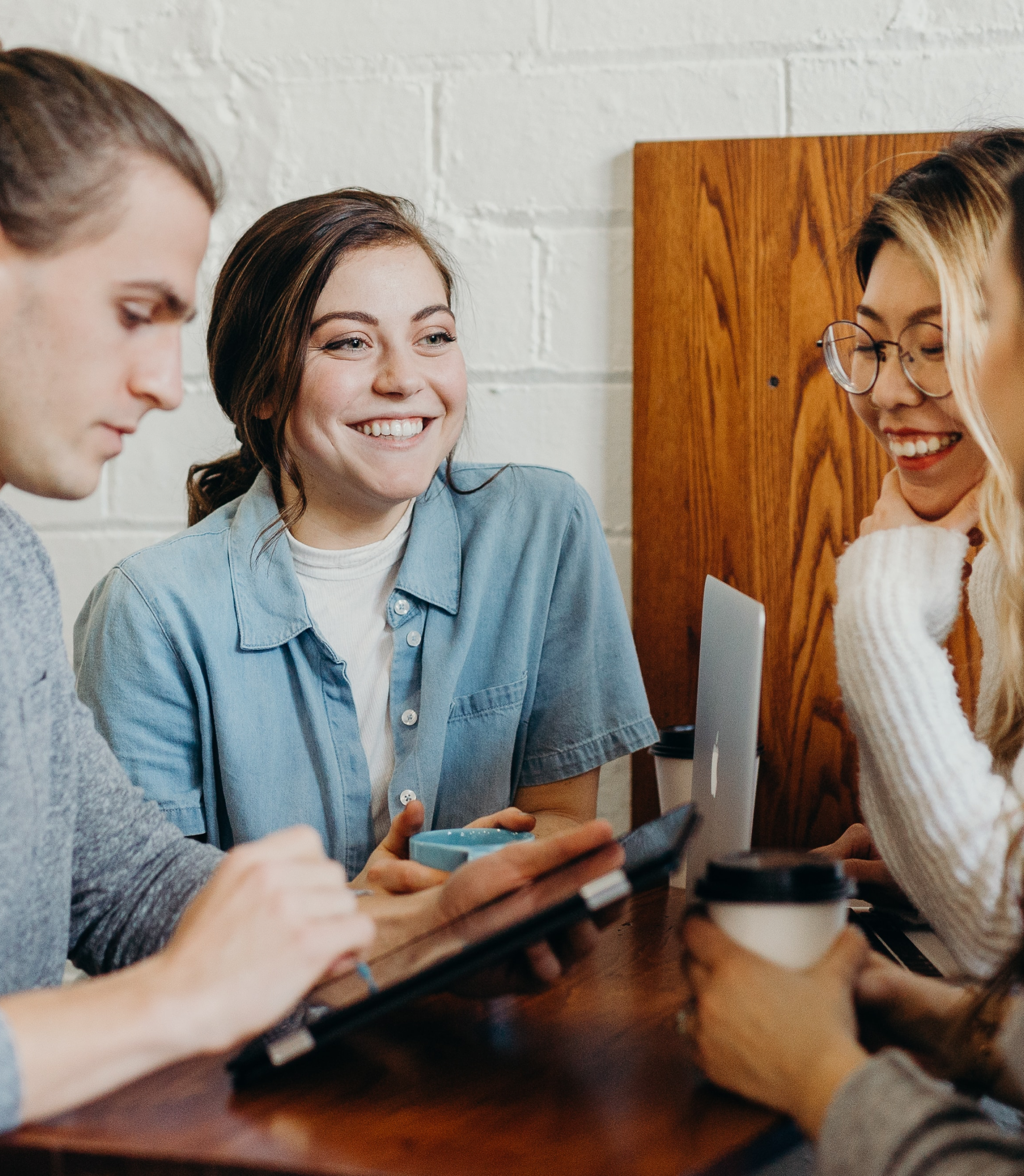 About Us Home Screen